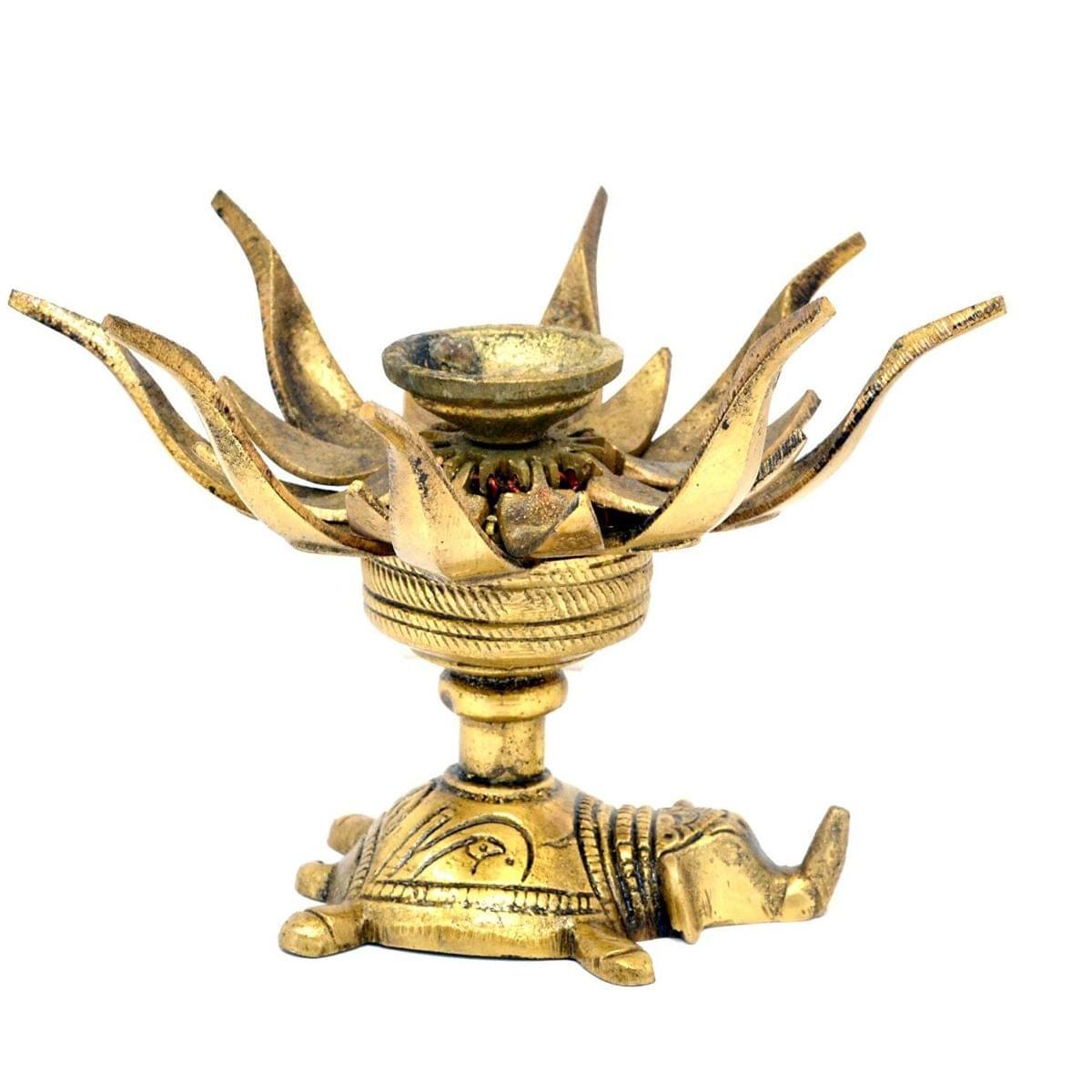 Brass Curved Metal Flower Candle holder On Elephant - 4*2*4.5 inch (BS1190 A)