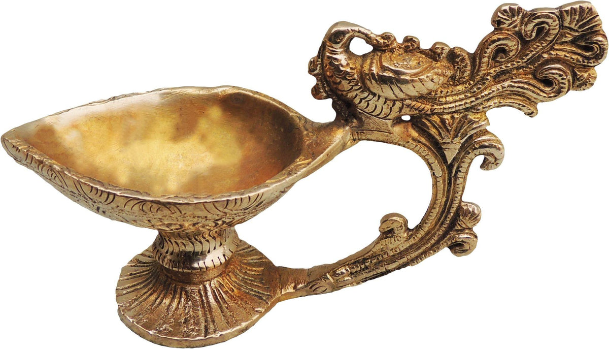 Brass Showpiece Deepak Statue - 6.5*2.5*3.5 inch (BS528)