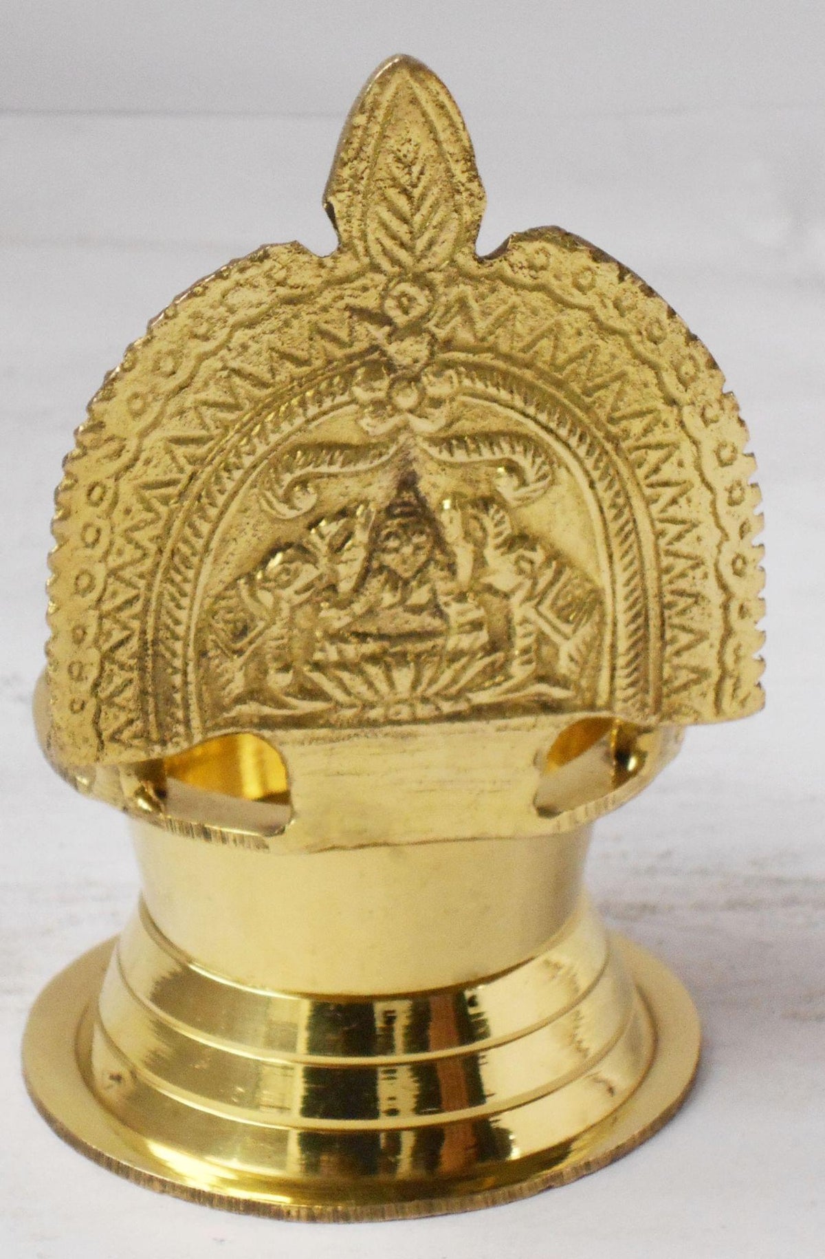 Kamakshi Deepak No. 16 - 2.6*2.6*4.1 inch (Z392 E)