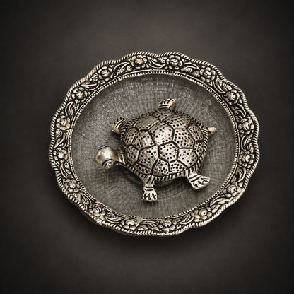 Showpiece Tortoise StatueWith Glass Plate- 5.6*5.6*1.2 inch (AS154 S)