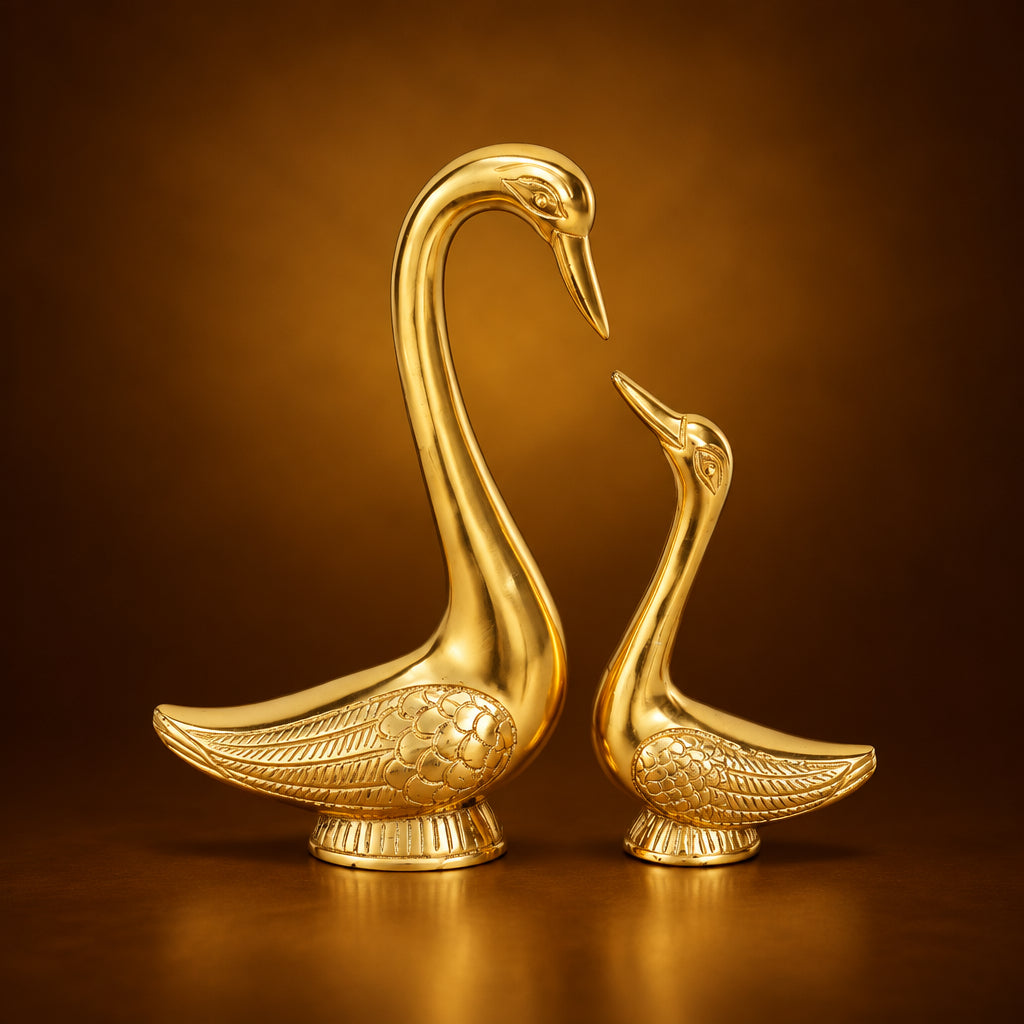 Aluminium Decorative Showpiece Duck Pair Statue - 8*2*8.5 Inch (AS225 G)