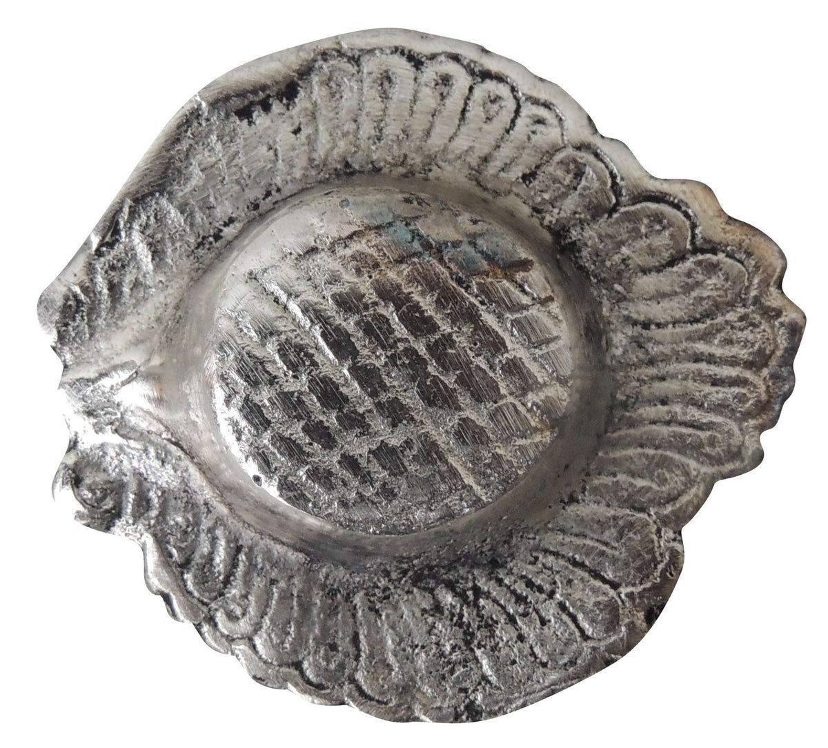 Aluminium Showpiece Shank Deepak, Oil Lamp - 2.4*2.6*0.5 Inch (AS268 G)