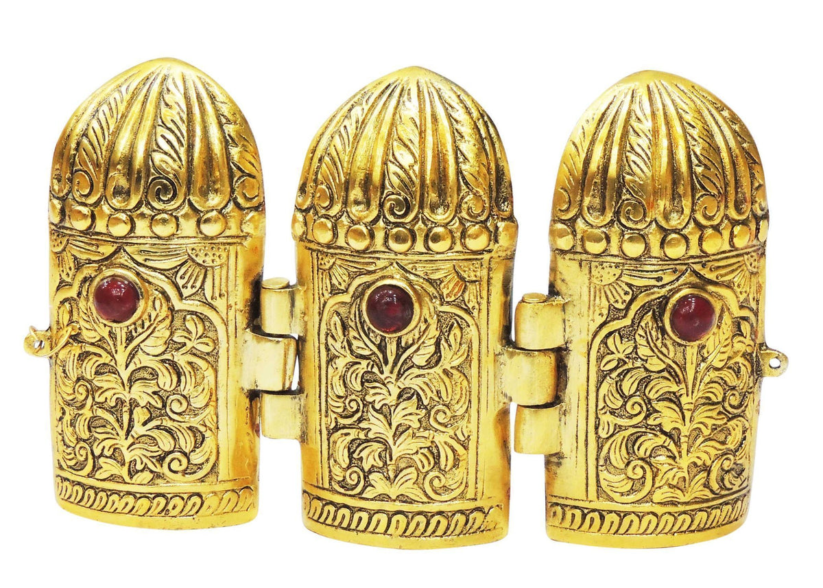Showpiece Aluminium Laxmi Ganesh Darbar - 8.5*1.5*5.3 inch (AS277 G)