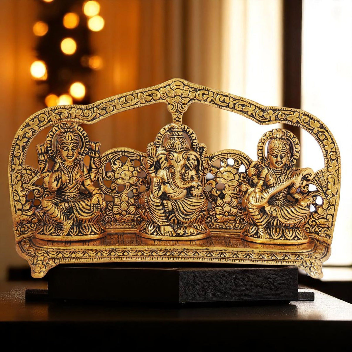 Aluminium Showpiece Golden LGS Statue - 9.5*2*5.5 Inch (AS299 G)