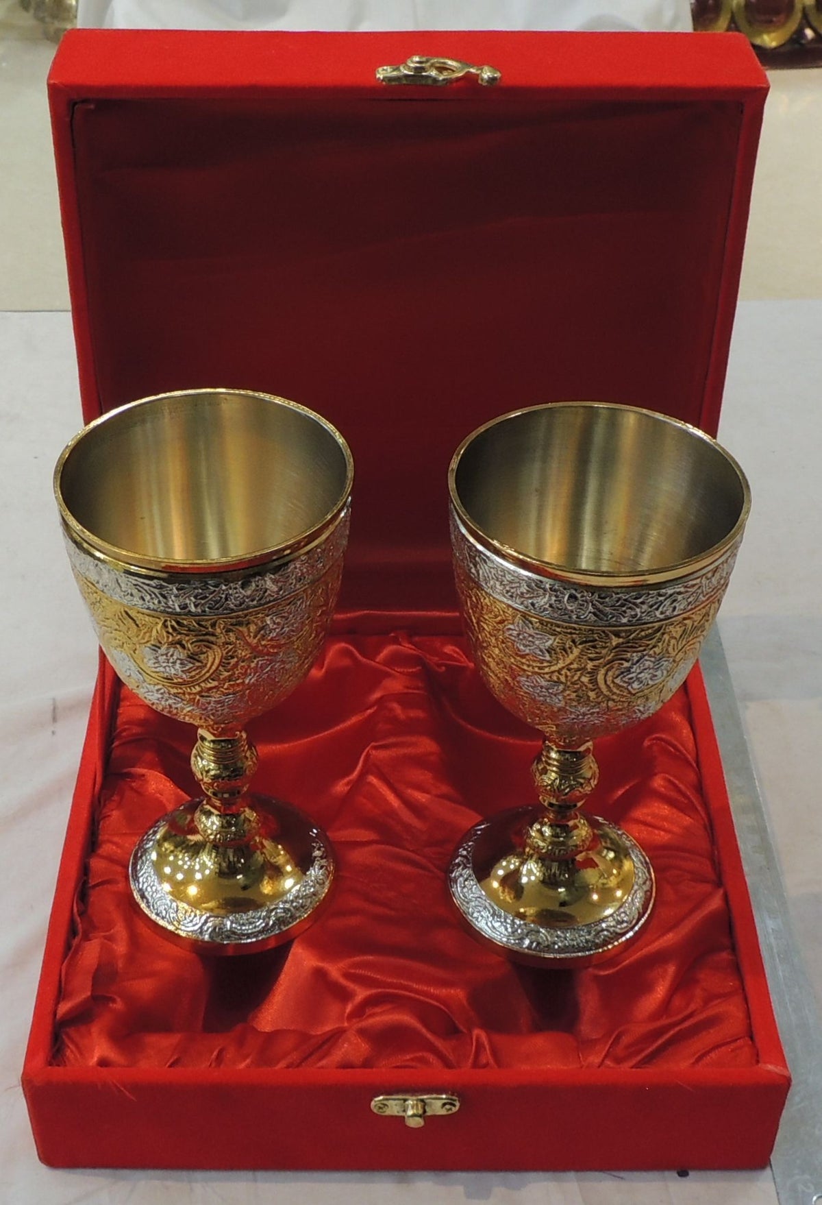 Brass Decorative Glass Diwali Gifting Item (B305 A)