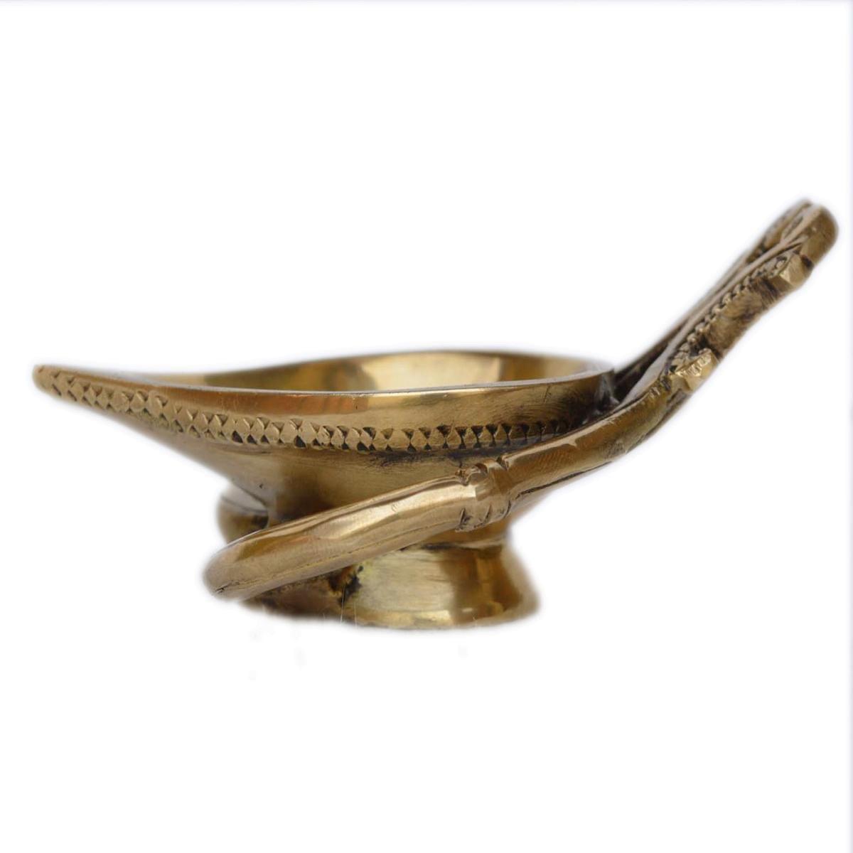 Brass Table Decor Oil Lamp Deepak- 4.8*3.6*2 inch (BS1161 A)