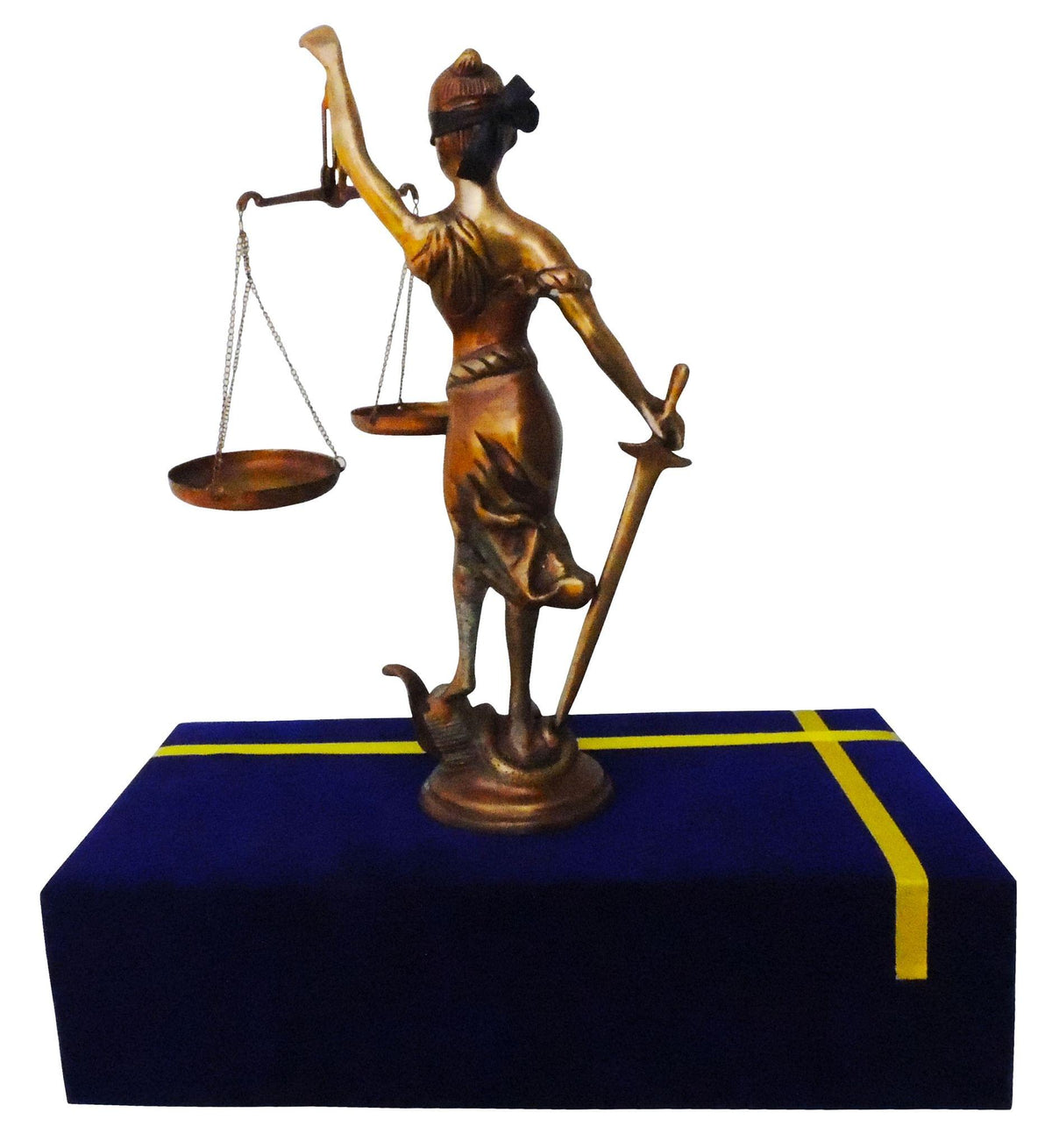 Brass Showpiece Justice Lady Statue With Velvet Box - 4*4*14 Inch (BS574)