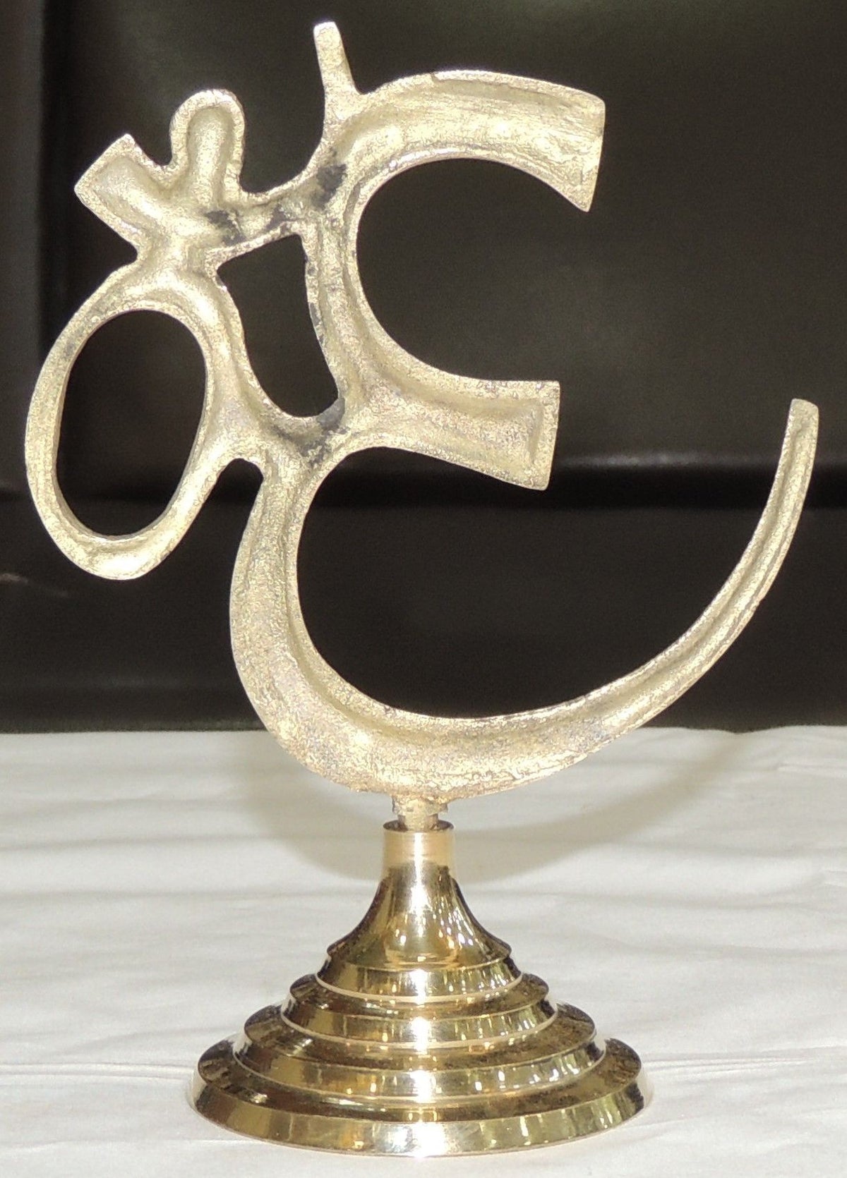 Brass Home Decor Standing Om - 4.5*2.5*6.5 Inch (F785 D)