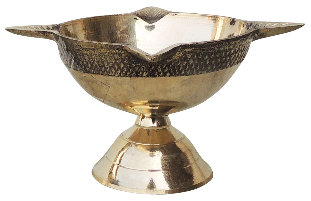 Brass Table Decor Oil Lamp Deepak 4 Wicks   - 2.8*2.8*2 inch (F633 E)