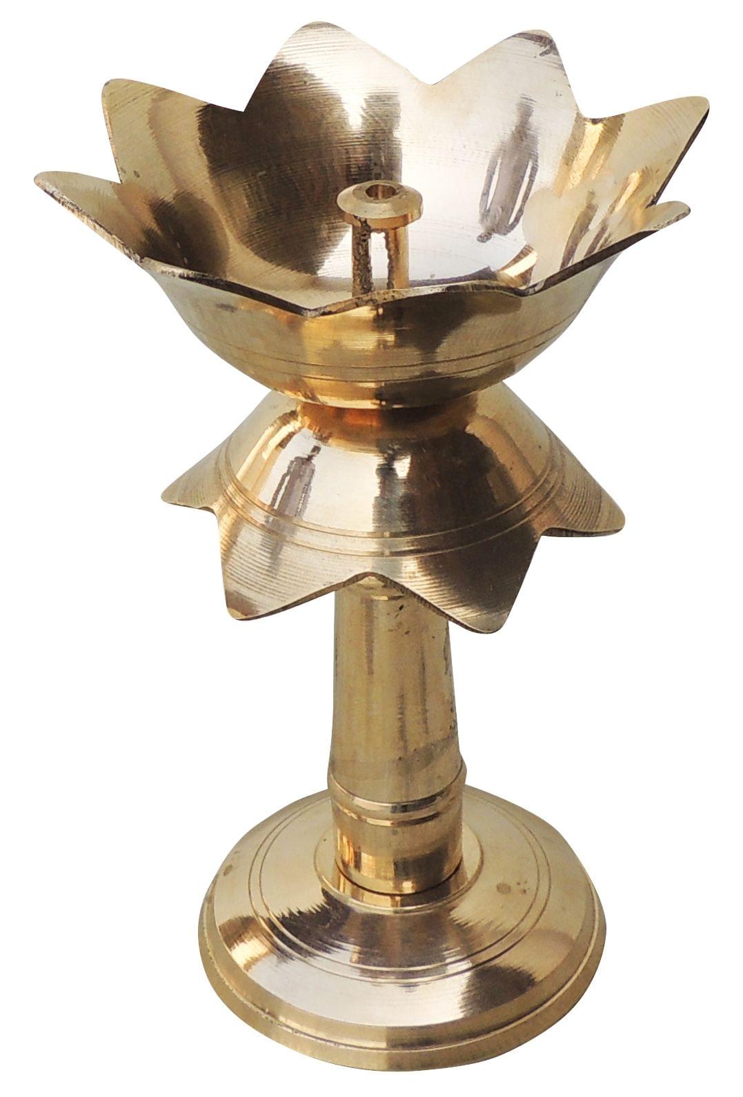 Kamal Stand Deepak no. 3- 3.5*3.5*5.3 inch (F634 D)