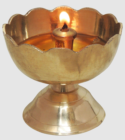 Kamal Deepak No. 3- 2.3*2.3*1.9 inch (F635 D)