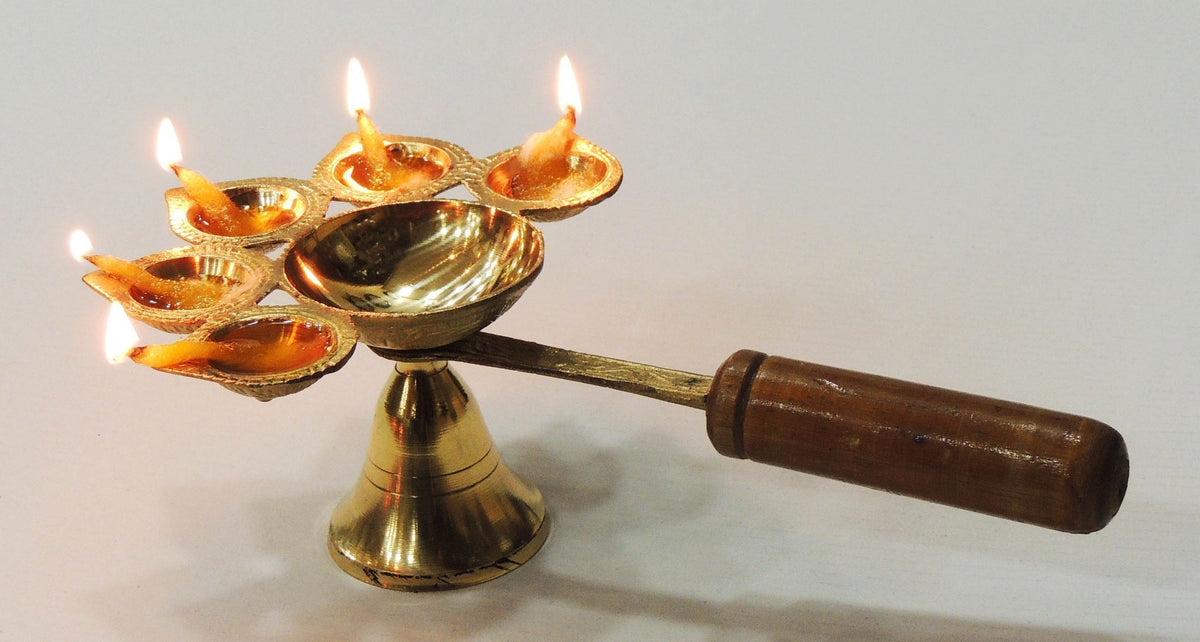 Lakdhi Panch Arti No. 4 - 9.5*5.6*2.9 inch (F649 E)