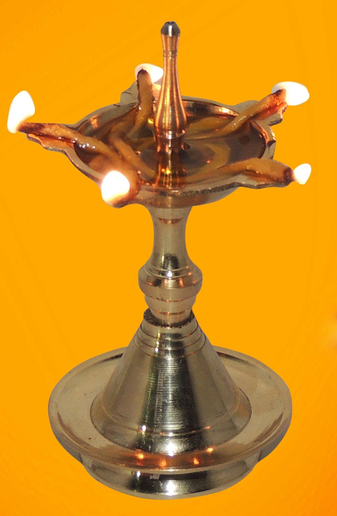 Brass Table Decor Kerala Fancy No. 1 - 2.5*2.5*3.5 inch (F683 A)