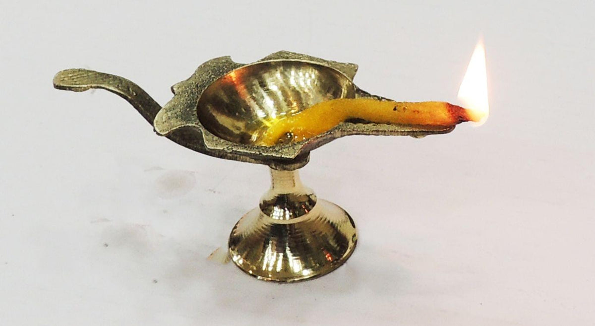 Mahabarat Deepak No. 2  - 4.1*1.7*1.7 inch (Z143 C)