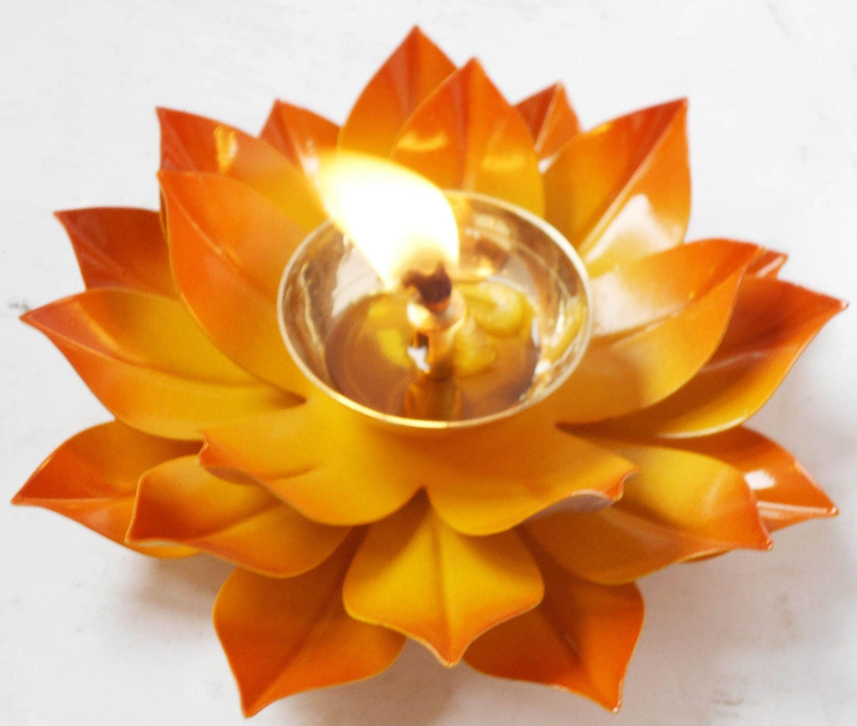 Deepak Brass Aluminium Yellow  - 6*6*2 inch (Z391 Y)