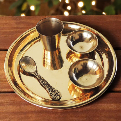 Brass Laddu Gopal Thali Set - 4.5*4.5*1.1 inch (Z461 D)