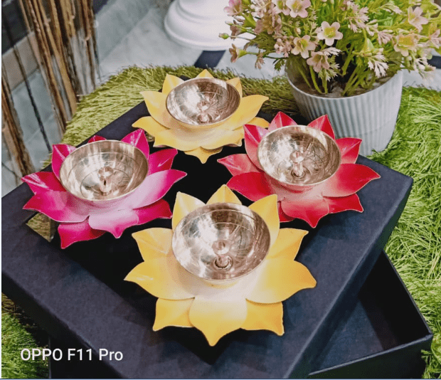 Brass Decorative Deepak Pack of 4 Pcs. (Z484 A)