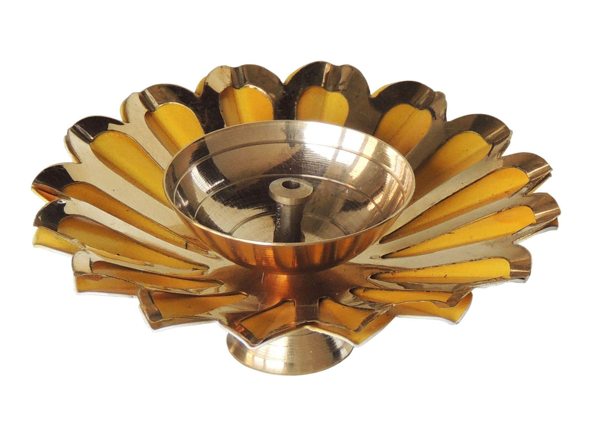 Iron & Brass Deepak Colour Yellow 4 inch -4*4*1.5 Inches (Z517 Y)