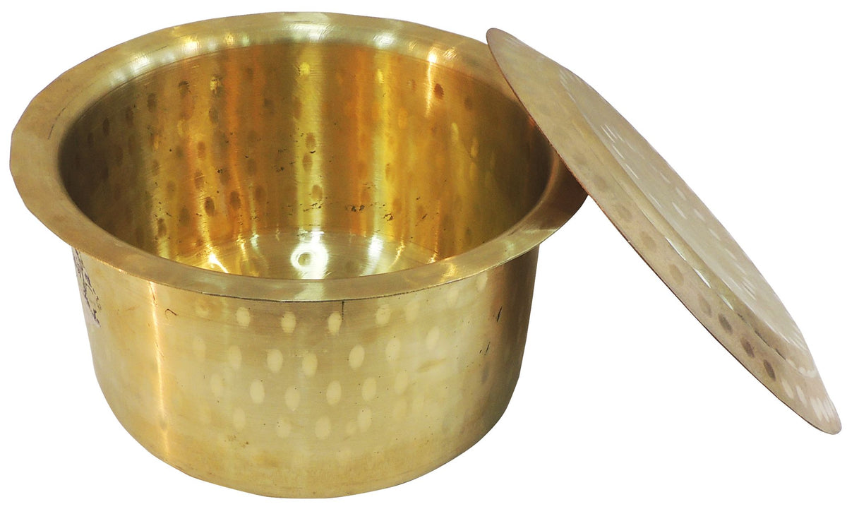 Brass Kitchen Purpose Bhagona With Lid, Capacity : 2.75 Liter - 8.7*8.7*5 Inch (Z637 C)